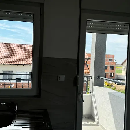 2 Et 1 Salon Pres De L'aeroport De شقة *