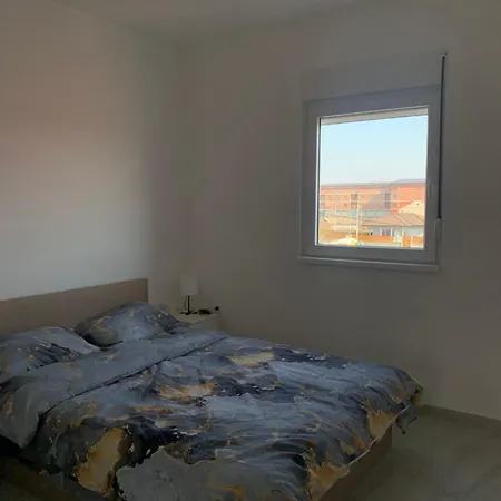 شقة 2 Et 1 Salon Pres De L'aeroport De